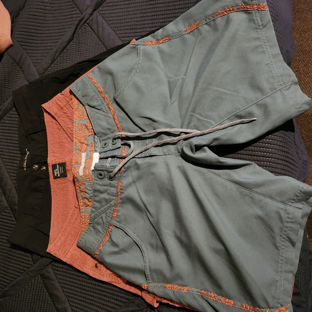 3 pair womens shorts sz 4